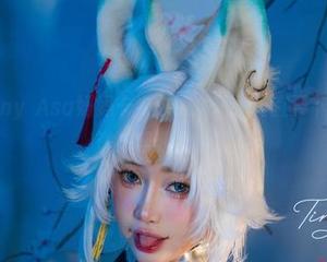 发现了Tiny Asa妈妈卡夫卡的美图，简直要下载到手软，谁来帮我挑一挑？